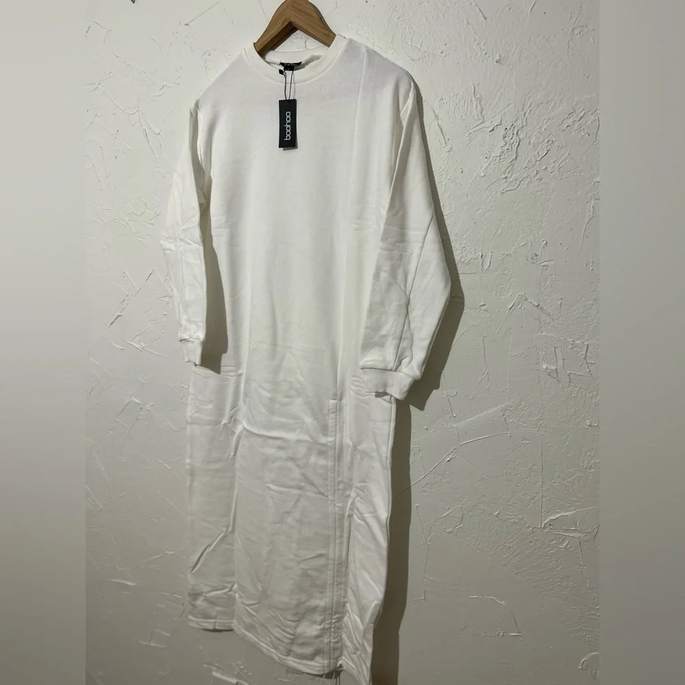 Boohoo White Long Sleeve Ruched Sweatshirt Dress Sz XS | Casual Chic Fall Outfit